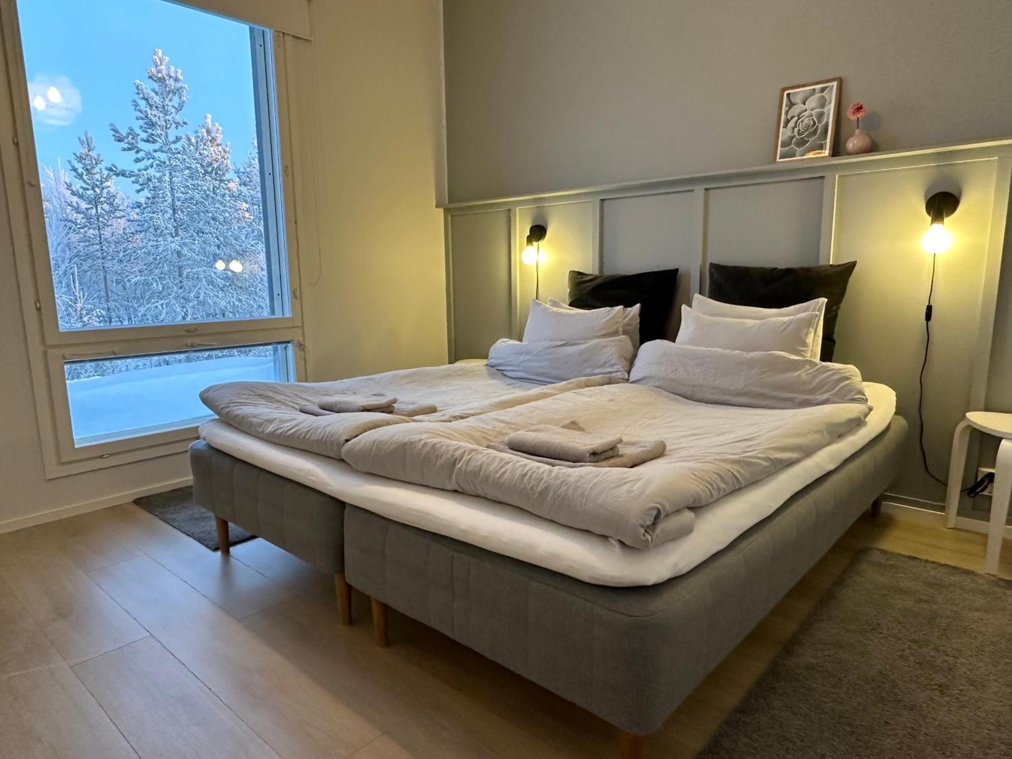Brand New! Moon * Rovaniemi